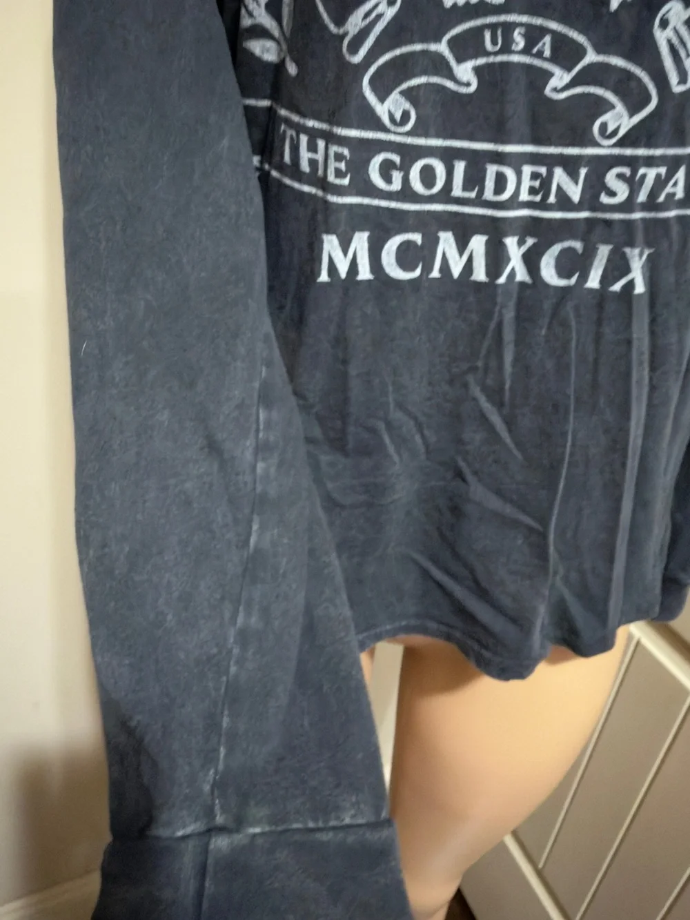 Hollister Black Long-Sleeve Graphic Tee with White Crest